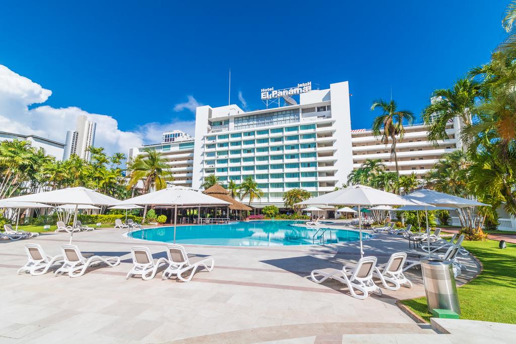 Año nuevo, Música, Buffet, Pool Party